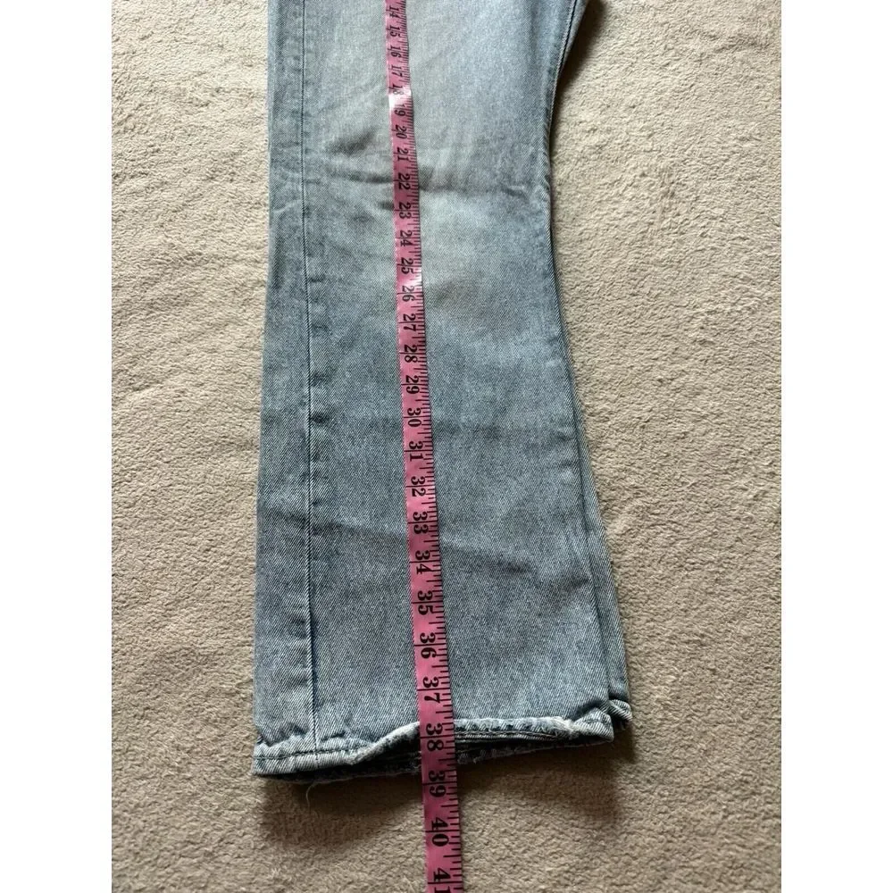 Levi's Men's Lot 551 Z Light Wash Straight Jeans Distressed Denim Blue ‎ Size 33